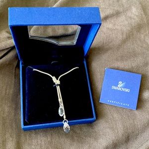 Swaroski necklace EUC